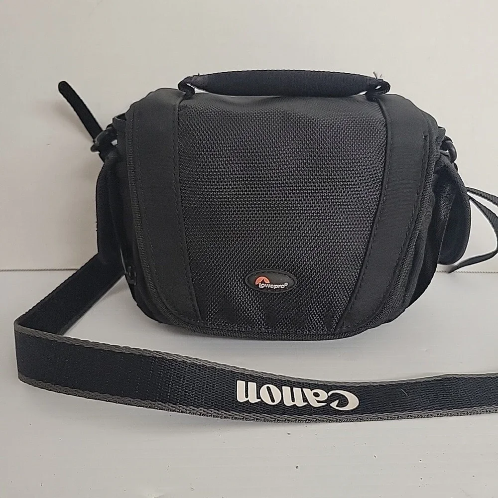 Lowepro Edit 110 Camera Bag W/ Canon Strap